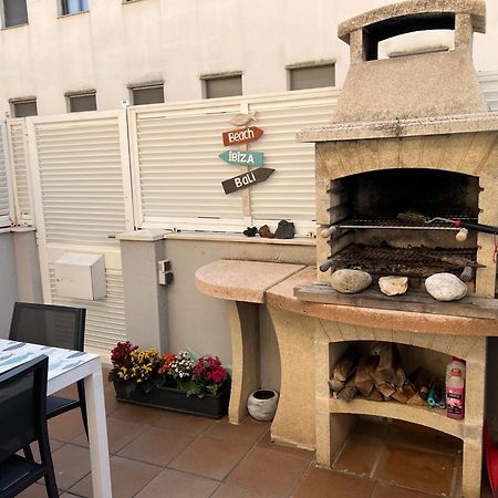 Cozy Beach House With Pool & Bbq Cubelles Zewnętrze zdjęcie
